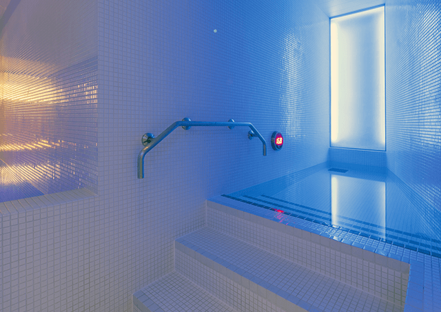 走廊之汤/冷浴池