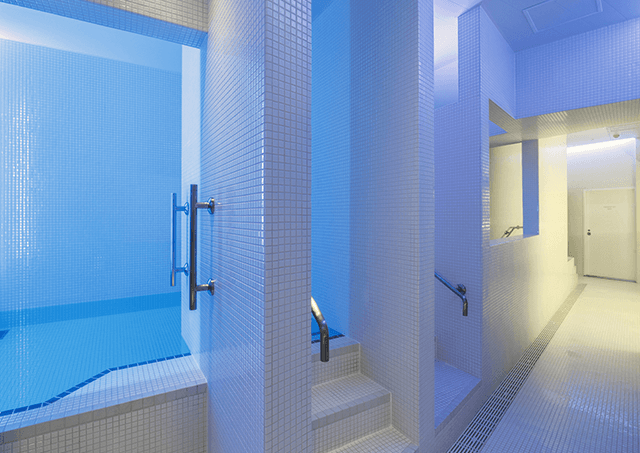 走廊之汤/冷浴池