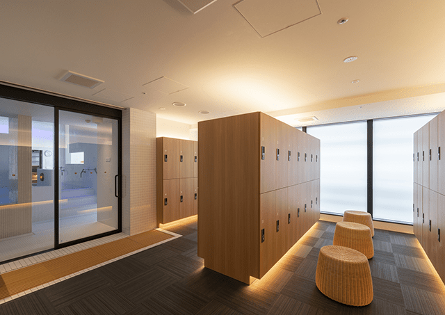 走廊之汤/更衣室