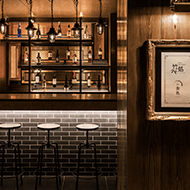 酒吧“KONJIKI金色”