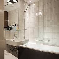 巴士/顶级特大床