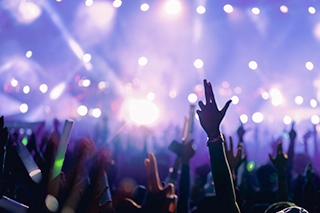 【推荐用于观看现场演出和音乐会】前往京瓷巨蛋和Osaka-Jo Hall交通便利！