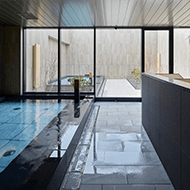 最上13层大浴场