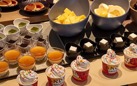 日式西式中式自助餐