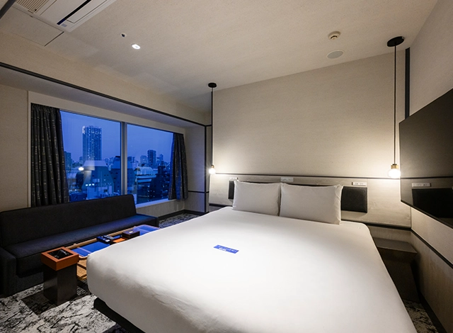 全新客房“行政双窗”现已开放预订。