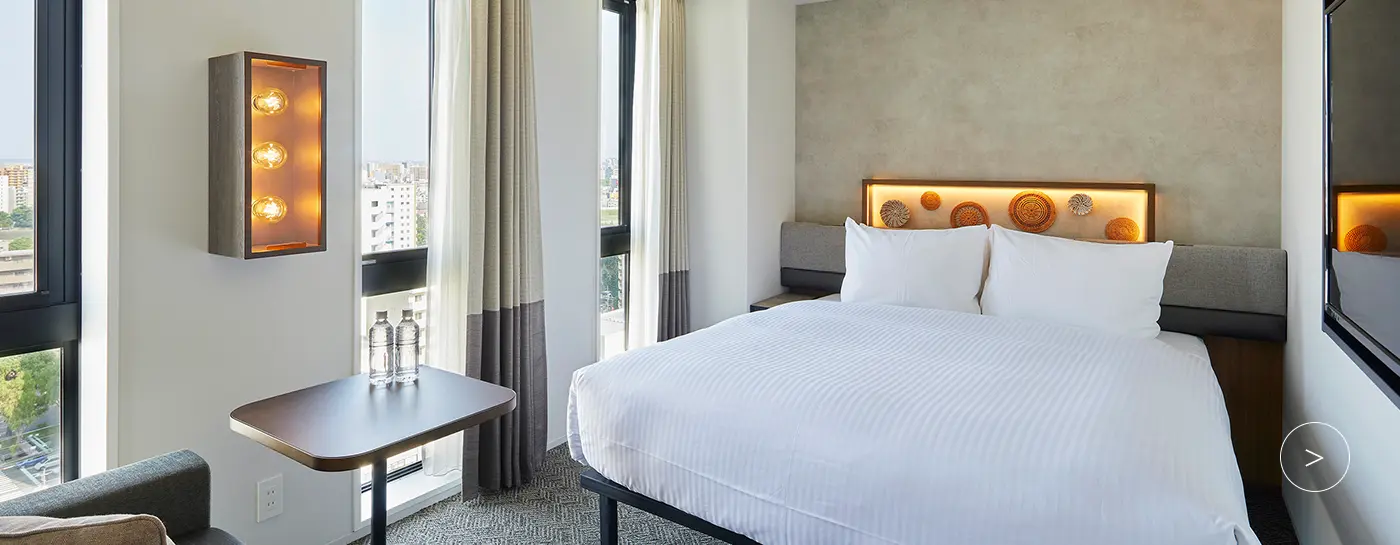 具备便利性和舒适性的全部300间客房